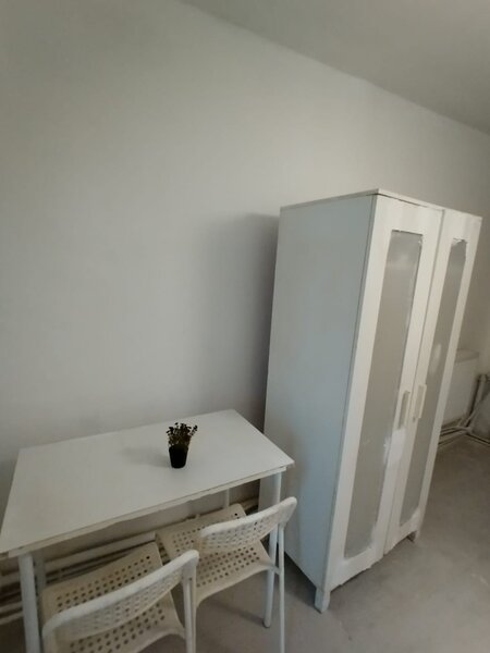 Domnesti, Darvari, langa Bucuresti, statie STB 431